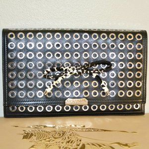 NWT BURBERRY PRORSUM PUNCHED HOLE LEATHER PETAL BOW DETAIL CLUTCH